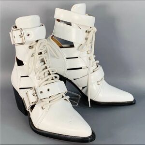 CHLOE Rylee Size 6.5 White Leather Lace-Up Belted Pointed Toe Ankle Boots NWT